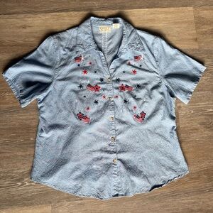 Quizz Women's Embroidered Blue Button Down Shirt